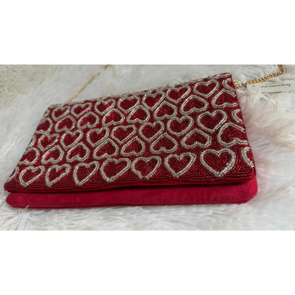 Francesca Clutch Evening Bag Gold Red Beaded Heart Chain Shoulder Strap NWT - Picture 3 of 12